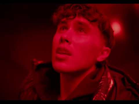 Liam Ferrari - Alive (Official Music Video)