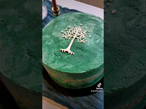 ONE CAKE TO RULE THEM ALL. #lotr #fyp #wedding #cake #shorts #video
