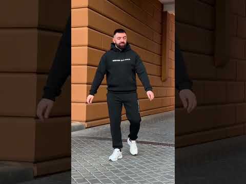 Теплый мужской спортивный костюм: кофта-батник с капюшоном и штаны с начесом - фото 1 - id-p2498970047