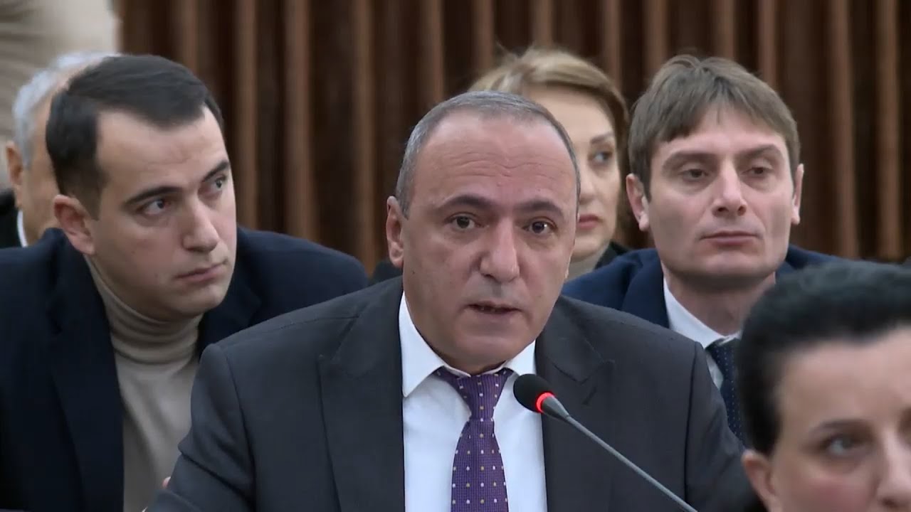 ԼՂՀ-ից բռնի տեղահանված մի քանի ընտանիքների ևս կտրամադրվի վառելափայտ