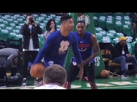 Markelle Fultz plays 2v2 prior to Game 1 vs Celtics