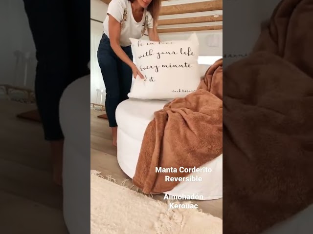 Vídeo relacionado con Qucover 150x200cm Manta Ultra Suave para Cama 90, Mantas de Franela Azul a Rayas para Sofá, Silla, Manta Decorativa Bohemia Azteca para Cama, Caliente y Ligera para Todas Las Estaciones, Doble