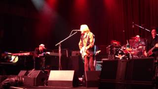 Tom Petty and The Heartbreakers &quot;A Woman In Love (It&#39;s Not Me)&quot; Fonda Theatre, LA, 6.8.13