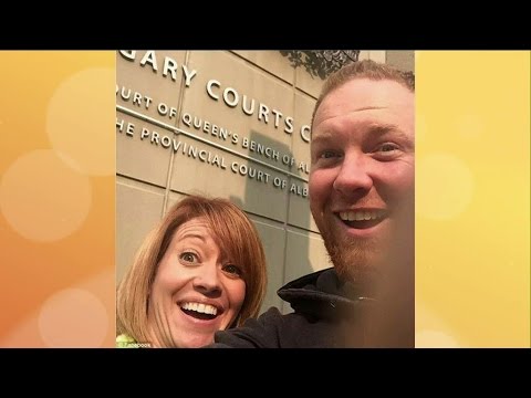 Lycklig skilsmässo-selfies ny trend - Nyhetsmorgon (TV4)