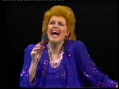 CILLA BLACK & TINA TURNER (KATE ROBBINS)