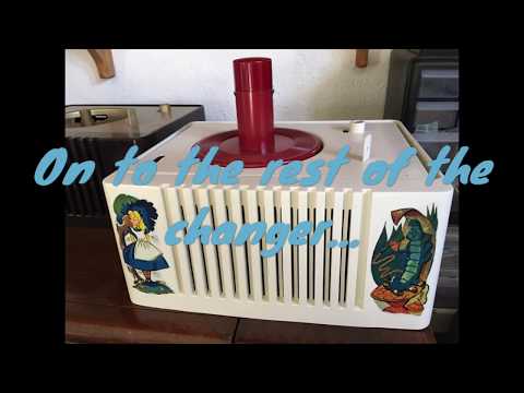 RCA Victor 45-EY-26 “Alice In Wonderland” 45 RPM record player.  Restoration