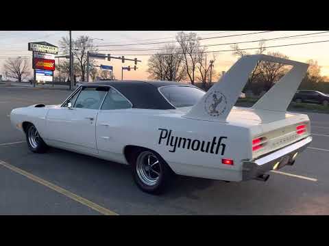 Rare Plymouth Superbird start up in PA