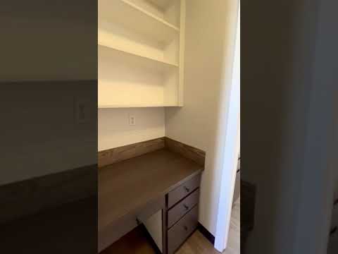 d402 - Video 2 of 2
