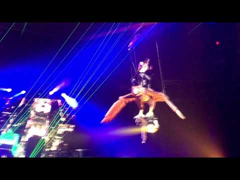 Travis Scott - Beibs In The Trap (Birds Eye View Tour)