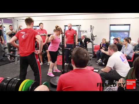 TITANIUM POWERLIFTING COMPETITION - SQUAT - NATASHA 20KG ROUND 1