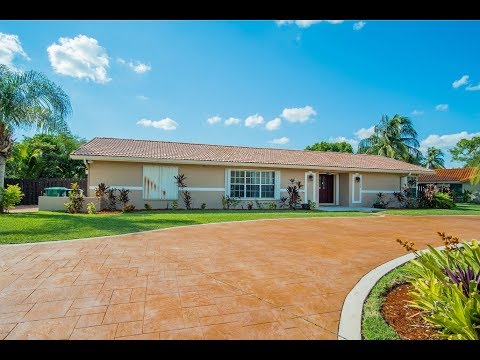 12240 SW 113 AVE  MIAMI,FL 33176