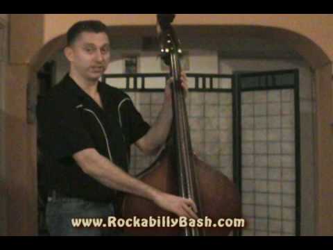 Learning how to play slap bass - Lesson 2