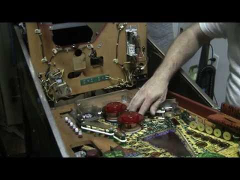 Pinball 1987 "Escape From the Lost World" - restoration status, Part 2, accessing upper playfield