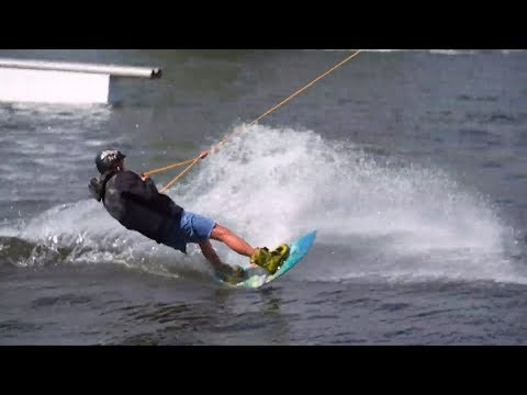 Wakeboard ❂ Hihetetlenül jó trükk ❂ vezetni a vizet ❂ lovas Pál hood
