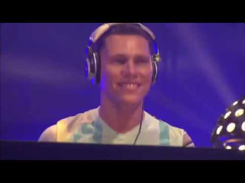 Tiesto in Concert - Candesco / Nyana / Alphazone (1080 HD)