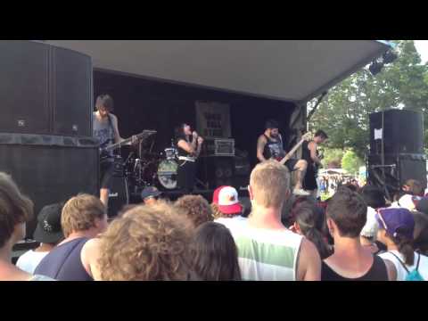 Iwrestledabearonce Warped Tour 2012