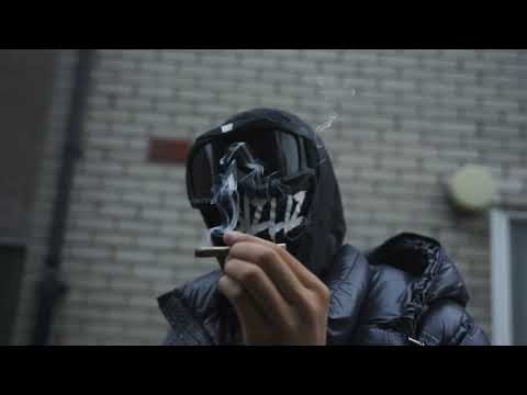 Busygettinlizzy- Deja Vu (Official Music Video)