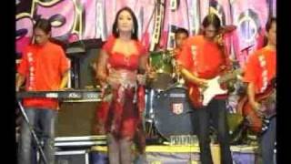 Download lagu OM PRIMADONA Anisa Rahma Bukan yang Pertama.flv mp3