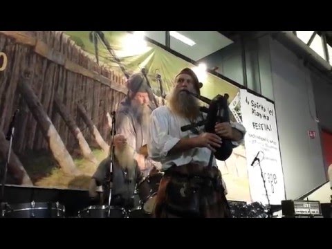 Saor Patrol - The Gael (The Last of the Mohicans Theme)-  Live at L'Artigiano in Fiera 2015, Italy