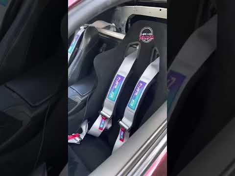 NRG Prisma bucket seat install