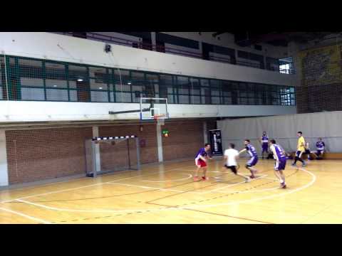 CroHoops Play-off 2016/17 - Nikola Jović (Dubrava) Highlights vs. Savica City G1 19.3.17.