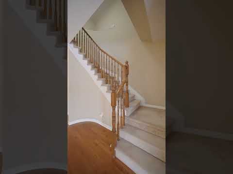 A townhome in Barrhaven with a 2-car garage? Rare.