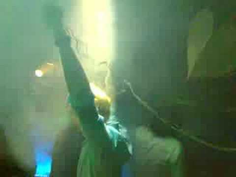 Toni_L at Club Volume 25.11.2006 playing Terry Bones - Forbidden Ways (George Hales Remix)