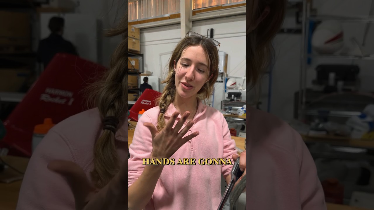 We’re Aircraft Mechanics! 😎🛠️ #mechanic #aircraftmechanic #aviation