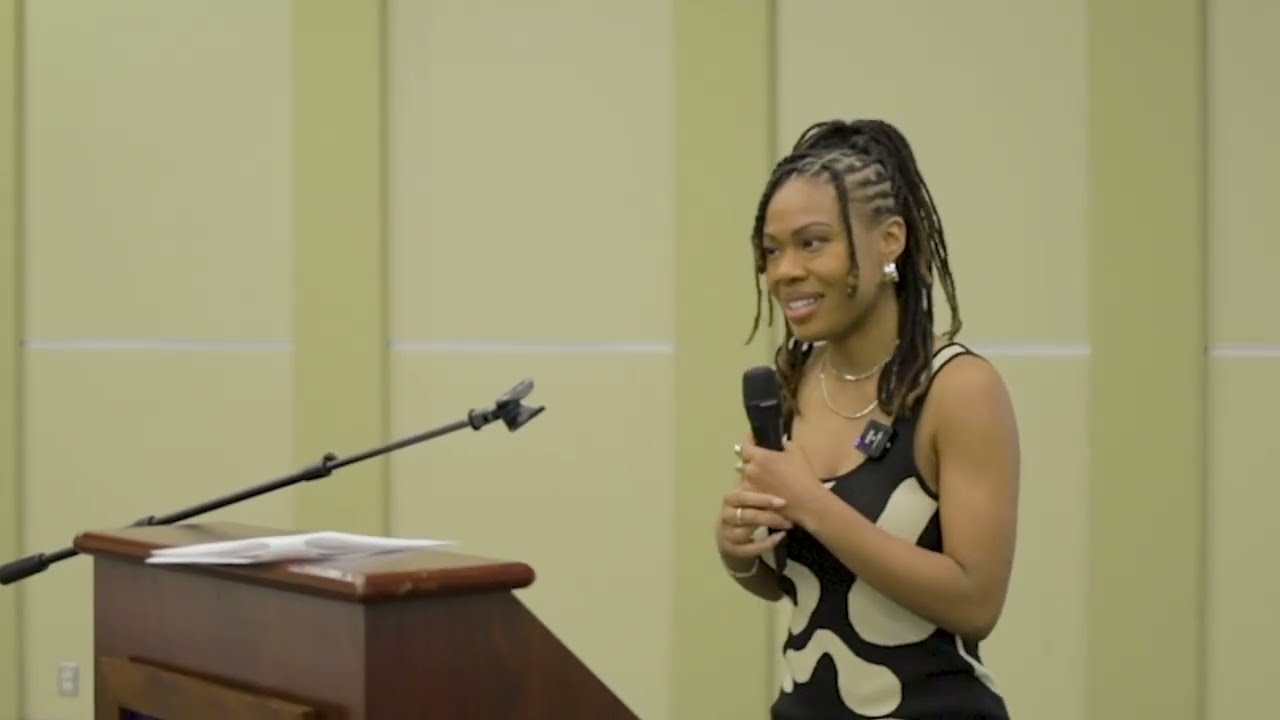 Promotional video thumbnail 2 for Anyrah Shavéh | Live Poetry