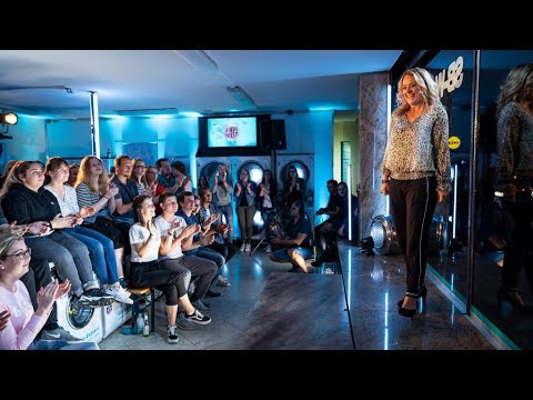 Wiedersehen mit dem Schwarm - Lisa Feller | NightWash