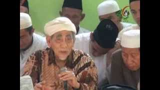 preview picture of video 'Mauidhoh KH. Maimoen Zubair - Haul ke-46 PPMUS Sarang'