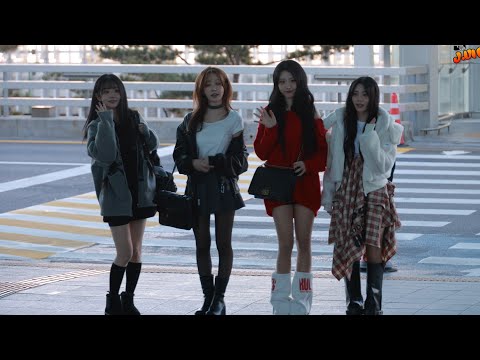 QWER 인천공항 출국 by 전바이러스