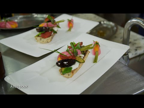 Bruschetta olives, buratta et légumes du soleil