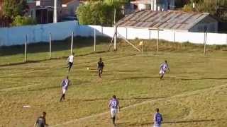 preview picture of video 'Gols do amistoso entre Defensor Artigas x Grêmio Bagé - 21/3/15'