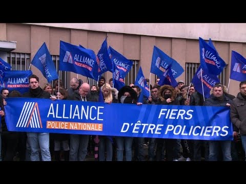 Agression de Champigny-sur-Marne: les policiers furieux