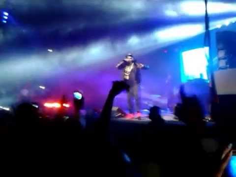 T.I. & friends Concert (Young Jeezy featuring 2 Chainz) performance