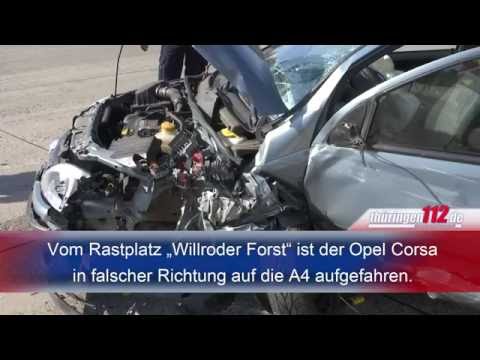 Verwirrter Falschfahrer kollidiert frontal mit PKW auf der A4 bei Erfurt