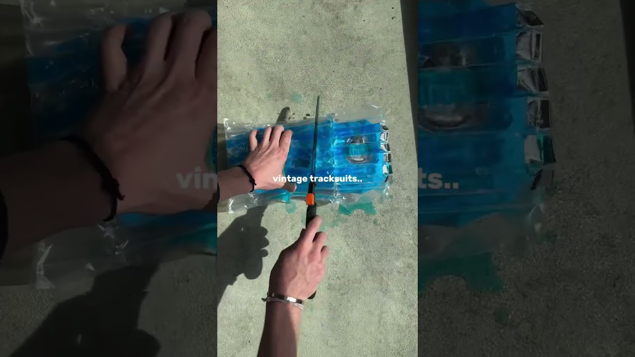 This 90s Inter tracksuit is insanely rare 🔥 #tracksuit #vintage #nostalgia