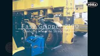 Easy Gripper 2160 – Changing wheel on Straddle Carrier