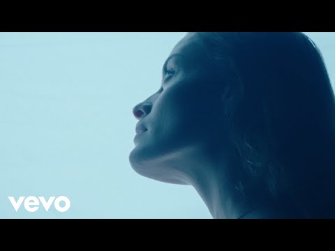 Eydís Evensen - Dreaming of Light