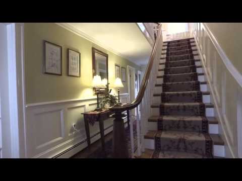 152 Puritan Rd, Swampscott MA - Mary Stewart & Heather Stewart Kaznoski - Tel 781-820-5676