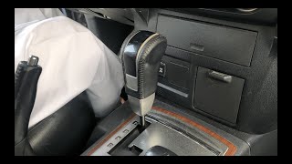Quick fix of Mitsubishi Pajero Gear Stick that is Stuck (English Version)