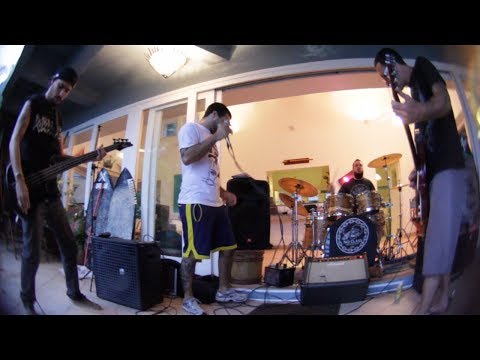 Iggor Cavalera, Jao Ratos e Rodrigo Dead Fish Tocando SEPULTURA