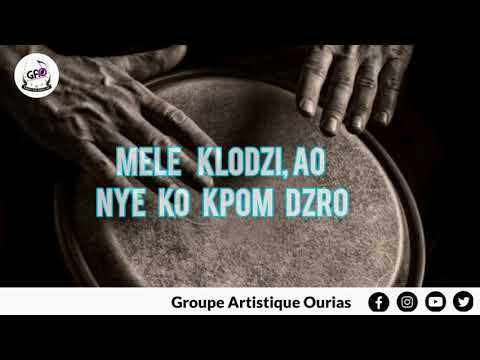 NE VEVESESE & BLEMA MAWUE  interprétés par le Groupe Artistique OURIAS