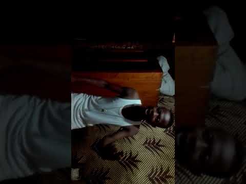 UJIO MPYA MDOGO TOMA MSANII WA SINGELI ACP AMAZING