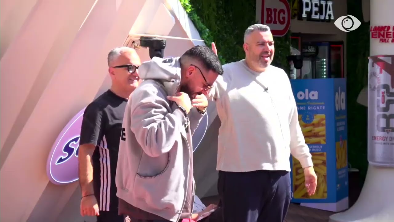 Surprizë nga ajri për Mirin, Rogerti dhe Artani e përqafojnë