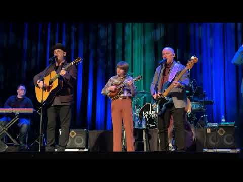 Dailey & Vincent   I'll Leave My Heart In Tennessee