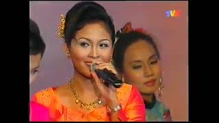 Download lagu Siti Nordiana Dan Syura Bakawali Semifinal Muzik-Muzik Irama Malaysia 2001. mp3