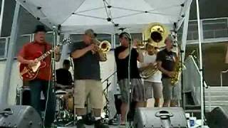 Funky Butt Brass Band Covers Michael Jackson 
