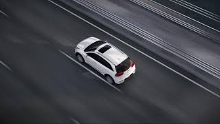 קיה נירו קרוסאובר היברידי מתקדם עם מערכות בטיחות אוטונומיות